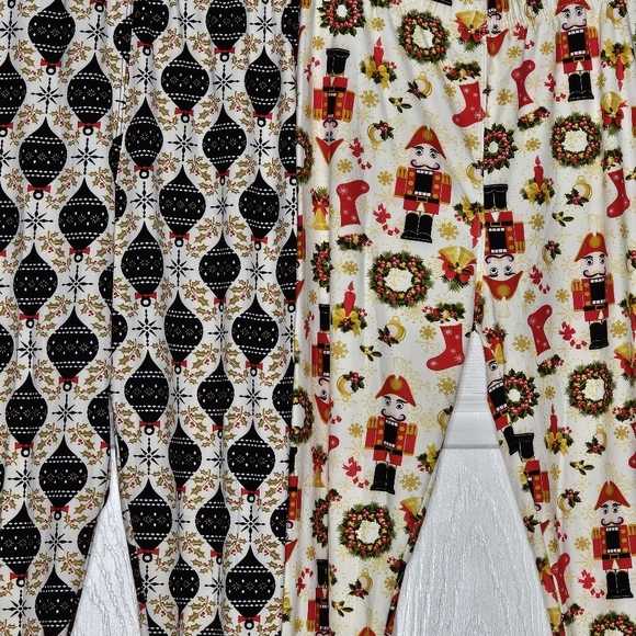 2 Pairs Christmas Leggings OSFA - Picture 15 of 16